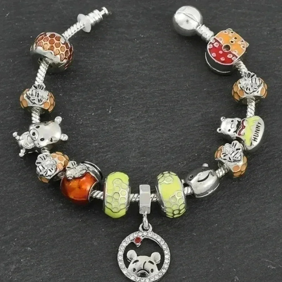 Winnie The Pooh Hot Charms Bracelet - Picture 1 of 3